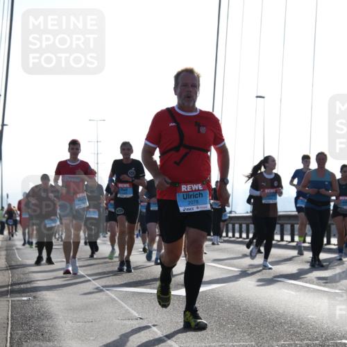 03.10.2026 - Köhlbrandbrückenlauf LenaG. http://msf.ph/oto/10658478 03.10.2026 09:28:15 Position 1 2078 meine-sportfotos.de