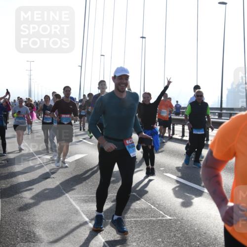 03.10.2026 - Köhlbrandbrückenlauf LenaG. http://msf.ph/oto/10658874 03.10.2026 09:31:36 Position 1 1577 meine-sportfotos.de