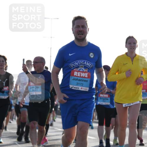 03.10.2026 - Köhlbrandbrückenlauf LenaG. http://msf.ph/oto/10658945 03.10.2026 09:32:32 Position 1 3446, 3172 meine-sportfotos.de