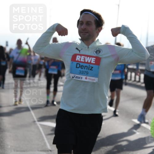 03.10.2026 - Köhlbrandbrückenlauf LenaG. http://msf.ph/oto/10659006 03.10.2026 09:33:25 Position 1 3379 meine-sportfotos.de