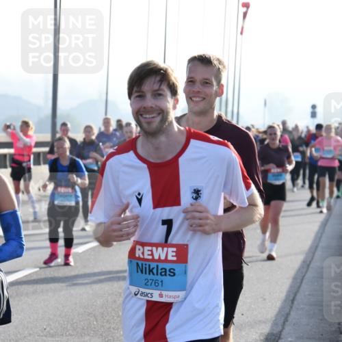 03.10.2026 - Köhlbrandbrückenlauf LenaG. http://msf.ph/oto/10659148 03.10.2026 09:35:29 Position 1 2761 meine-sportfotos.de