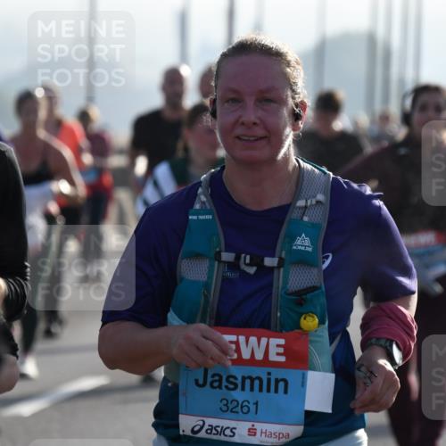 03.10.2026 - Köhlbrandbrückenlauf LenaG. http://msf.ph/oto/10659151 03.10.2026 09:35:44 Position 1 3261 meine-sportfotos.de