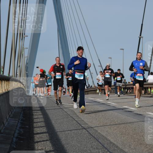03.10.2026 - Köhlbrandbrückenlauf LenaG. http://msf.ph/oto/10659826 03.10.2026 09:38:18 Position 2  meine-sportfotos.de