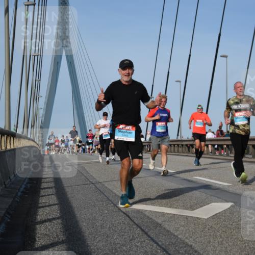 03.10.2026 - Köhlbrandbrückenlauf LenaG. http://msf.ph/oto/10660527 03.10.2026 09:41:44 Position 2 1449 meine-sportfotos.de