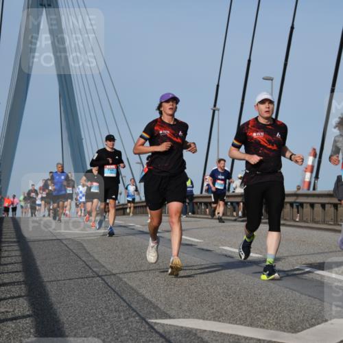 03.10.2026 - Köhlbrandbrückenlauf LenaG. http://msf.ph/oto/10660713 03.10.2026 09:42:19 Position 2 1835 meine-sportfotos.de