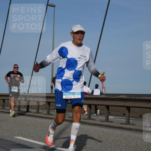 03.10.2026 - Köhlbrandbrückenlauf LenaG. http://msf.ph/oto/10660822 03.10.2026 09:42:41 Position 2 2199 meine-sportfotos.de