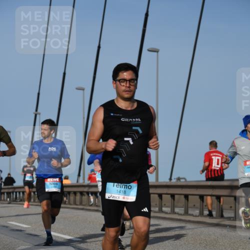 03.10.2026 - Köhlbrandbrückenlauf LenaG. http://msf.ph/oto/10661037 03.10.2026 09:43:43 Position 2 399, 1418, 20, 10 meine-sportfotos.de