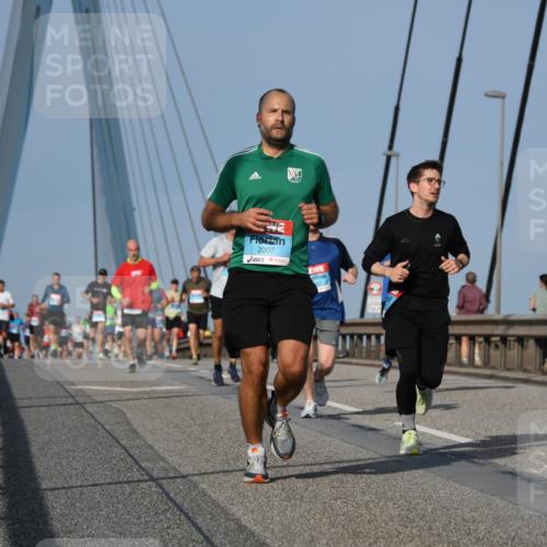 03.10.2026 - Köhlbrandbrückenlauf LenaG. http://msf.ph/oto/10661155 03.10.2026 09:44:14 Position 2 2007 meine-sportfotos.de