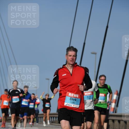 03.10.2026 - Köhlbrandbrückenlauf LenaG. http://msf.ph/oto/10661282 03.10.2026 09:44:40 Position 2 1080, 3790 meine-sportfotos.de