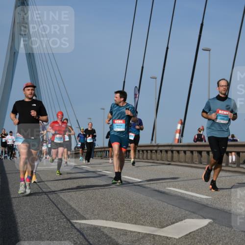 03.10.2026 - Köhlbrandbrückenlauf LenaG. http://msf.ph/oto/10661445 03.10.2026 09:45:14 Position 2 3818, 1068 meine-sportfotos.de