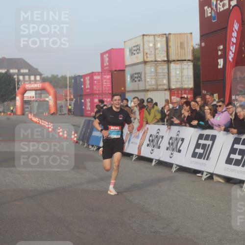 03.10.2026 - Köhlbrandbrückenlauf Markus Tischler http://msf.ph/oto/10665209 03.10.2026 09:43:13 Ziel 1773 meine-sportfotos.de