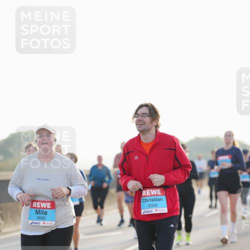 03.10.2026 - Köhlbrandbrückenlauf LAZAROV Photography http://msf.ph/oto/10686106 03.10.2026 09:30:10 Position 3 3688, 3568 meine-sportfotos.de
