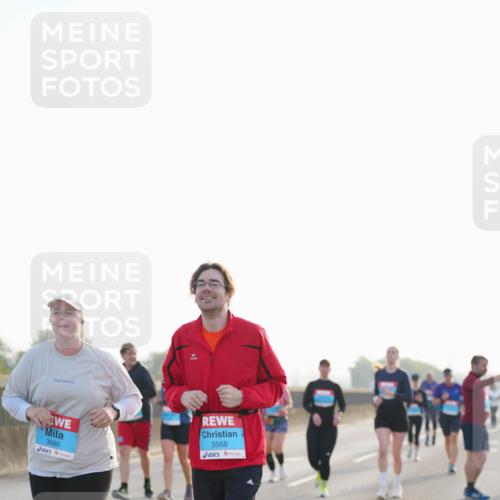 03.10.2026 - Köhlbrandbrückenlauf LAZAROV Photography http://msf.ph/oto/10686115 03.10.2026 09:30:12 Position 3 3688, 3568 meine-sportfotos.de