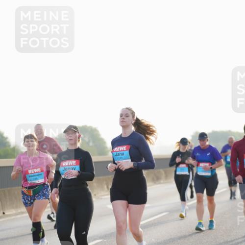 03.10.2026 - Köhlbrandbrückenlauf LAZAROV Photography http://msf.ph/oto/10686124 03.10.2026 09:30:14 Position 3 1517, 1852 meine-sportfotos.de