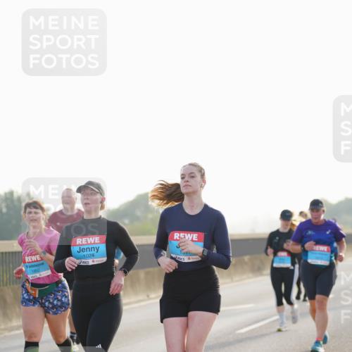 03.10.2026 - Köhlbrandbrückenlauf LAZAROV Photography http://msf.ph/oto/10686127 03.10.2026 09:30:15 Position 3 1852, 1024, 1517 meine-sportfotos.de
