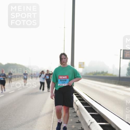03.10.2026 - Köhlbrandbrückenlauf LAZAROV Photography http://msf.ph/oto/10686151 03.10.2026 09:30:19 Position 3 1214 meine-sportfotos.de