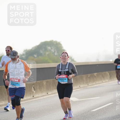 03.10.2026 - Köhlbrandbrückenlauf LAZAROV Photography http://msf.ph/oto/10686173 03.10.2026 09:30:26 Position 3 3453, 3539 meine-sportfotos.de