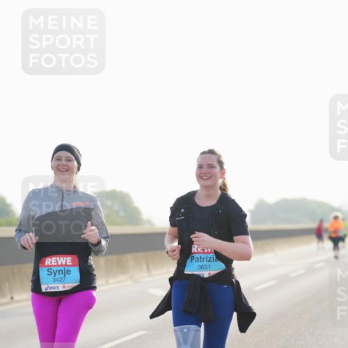 03.10.2026 - Köhlbrandbrückenlauf LAZAROV Photography http://msf.ph/oto/10686354 03.10.2026 09:31:39 Position 3 3427, 3651 meine-sportfotos.de