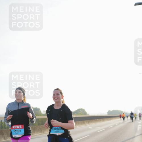03.10.2026 - Köhlbrandbrückenlauf LAZAROV Photography http://msf.ph/oto/10686361 03.10.2026 09:31:41 Position 3 3427, 3651 meine-sportfotos.de