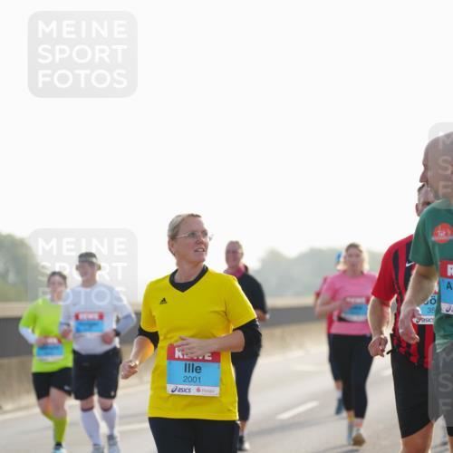 03.10.2026 - Köhlbrandbrückenlauf LAZAROV Photography http://msf.ph/oto/10686407 03.10.2026 09:32:00 Position 3 2001, 35 meine-sportfotos.de