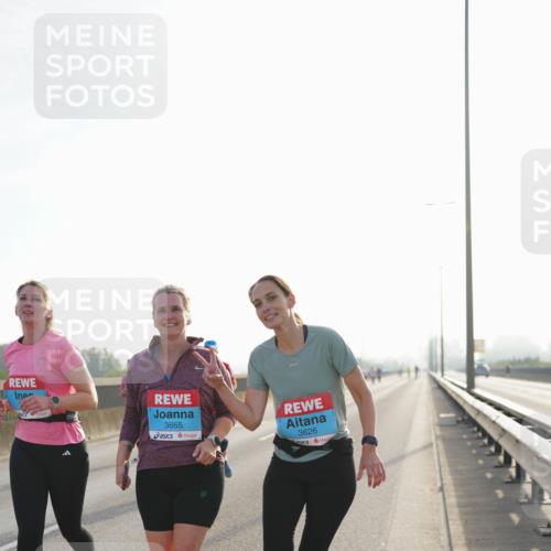 03.10.2026 - Köhlbrandbrückenlauf LAZAROV Photography http://msf.ph/oto/10686430 03.10.2026 09:32:07 Position 3 3665, 3626 meine-sportfotos.de