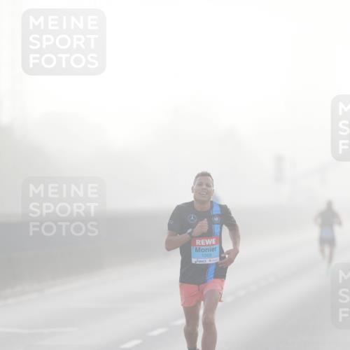 03.10.2026 - Köhlbrandbrückenlauf LAZAROV Photography http://msf.ph/oto/10686485 03.10.2026 09:10:40 Position 3 1263 meine-sportfotos.de