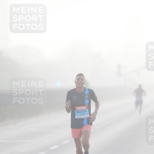 03.10.2026 - Köhlbrandbrückenlauf LAZAROV Photography http://msf.ph/oto/10686487 03.10.2026 09:10:40 Position 3 1263 meine-sportfotos.de