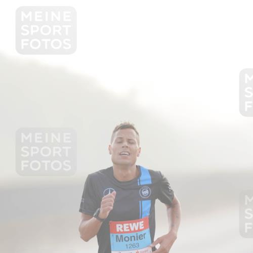 03.10.2026 - Köhlbrandbrückenlauf LAZAROV Photography http://msf.ph/oto/10686517 03.10.2026 09:10:44 Position 3 1263 meine-sportfotos.de