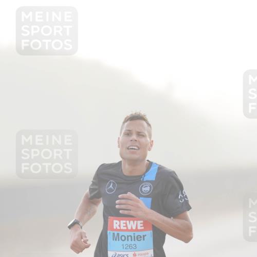03.10.2026 - Köhlbrandbrückenlauf LAZAROV Photography http://msf.ph/oto/10686521 03.10.2026 09:10:45 Position 3 1263 meine-sportfotos.de