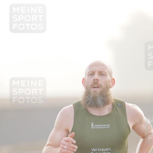 03.10.2026 - Köhlbrandbrückenlauf LAZAROV Photography http://msf.ph/oto/10686547 03.10.2026 09:11:02 Position 3 2100 meine-sportfotos.de