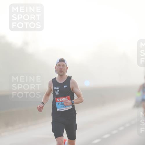 03.10.2026 - Köhlbrandbrückenlauf LAZAROV Photography http://msf.ph/oto/10686576 03.10.2026 09:11:20 Position 3 1508 meine-sportfotos.de