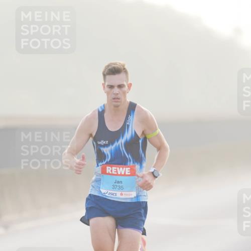 03.10.2026 - Köhlbrandbrückenlauf LAZAROV Photography http://msf.ph/oto/10686601 03.10.2026 09:11:35 Position 3 3735 meine-sportfotos.de