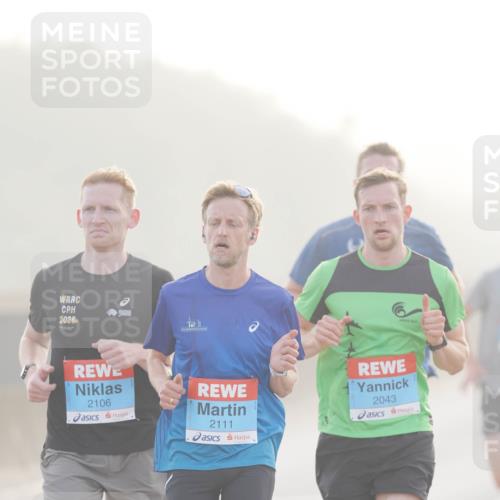 03.10.2026 - Köhlbrandbrückenlauf LAZAROV Photography http://msf.ph/oto/10686626 03.10.2026 09:11:40 Position 3 2026, 2106, 2111, 2043 meine-sportfotos.de