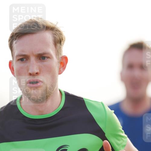 03.10.2026 - Köhlbrandbrückenlauf LAZAROV Photography http://msf.ph/oto/10686657 03.10.2026 09:11:44 Position 3  meine-sportfotos.de