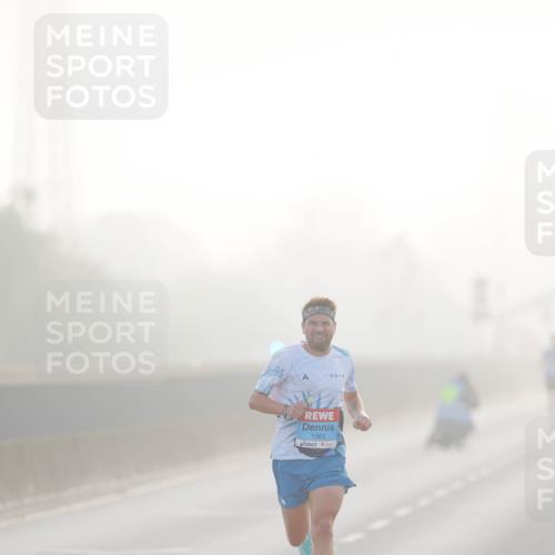 03.10.2026 - Köhlbrandbrückenlauf LAZAROV Photography http://msf.ph/oto/10686666 03.10.2026 09:11:47 Position 3 1063 meine-sportfotos.de