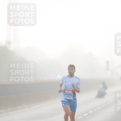03.10.2026 - Köhlbrandbrückenlauf LAZAROV Photography http://msf.ph/oto/10686669 03.10.2026 09:11:47 Position 3 1063 meine-sportfotos.de