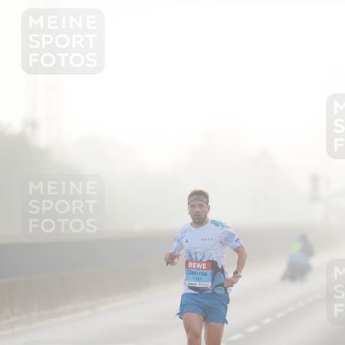 03.10.2026 - Köhlbrandbrückenlauf LAZAROV Photography http://msf.ph/oto/10686672 03.10.2026 09:11:48 Position 3 1063 meine-sportfotos.de