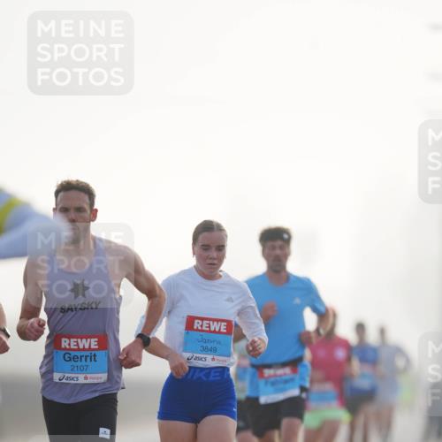 03.10.2026 - Köhlbrandbrückenlauf LAZAROV Photography http://msf.ph/oto/10686745 03.10.2026 09:12:21 Position 3 2107, 3849 meine-sportfotos.de