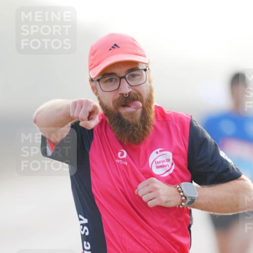03.10.2026 - Köhlbrandbrückenlauf LAZAROV Photography http://msf.ph/oto/10686799 03.10.2026 09:12:32 Position 3 3823 meine-sportfotos.de