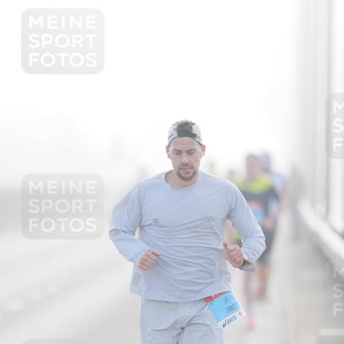 03.10.2026 - Köhlbrandbrückenlauf LAZAROV Photography http://msf.ph/oto/10686835 03.10.2026 09:12:38 Position 3 3827 meine-sportfotos.de