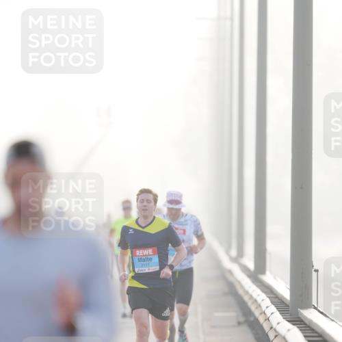 03.10.2026 - Köhlbrandbrückenlauf LAZAROV Photography http://msf.ph/oto/10686845 03.10.2026 09:12:40 Position 3 2117 meine-sportfotos.de