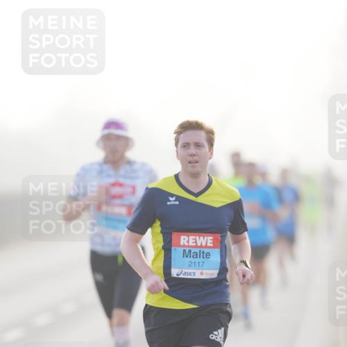 03.10.2026 - Köhlbrandbrückenlauf LAZAROV Photography http://msf.ph/oto/10686856 03.10.2026 09:12:46 Position 3 2117 meine-sportfotos.de