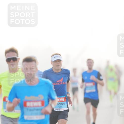 03.10.2026 - Köhlbrandbrückenlauf LAZAROV Photography http://msf.ph/oto/10686913 03.10.2026 09:12:55 Position 3 1395 meine-sportfotos.de