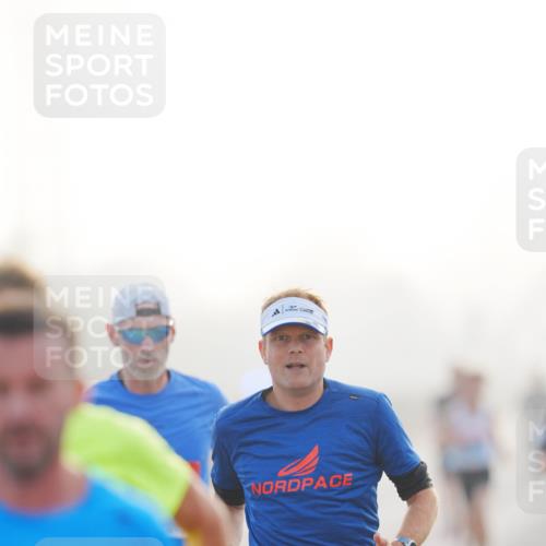 03.10.2026 - Köhlbrandbrückenlauf LAZAROV Photography http://msf.ph/oto/10686936 03.10.2026 09:12:57 Position 3 1395 meine-sportfotos.de
