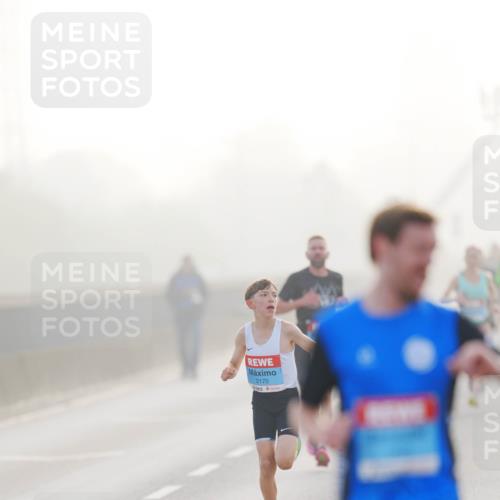 03.10.2026 - Köhlbrandbrückenlauf LAZAROV Photography http://msf.ph/oto/10686957 03.10.2026 09:13:01 Position 3 2170 meine-sportfotos.de