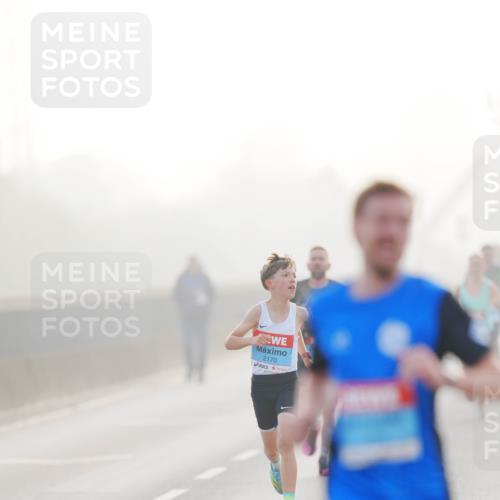 03.10.2026 - Köhlbrandbrückenlauf LAZAROV Photography http://msf.ph/oto/10686961 03.10.2026 09:13:01 Position 3 2170 meine-sportfotos.de
