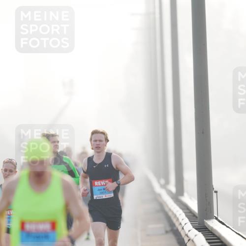 03.10.2026 - Köhlbrandbrückenlauf LAZAROV Photography http://msf.ph/oto/10687023 03.10.2026 09:13:10 Position 3 21, 3801 meine-sportfotos.de