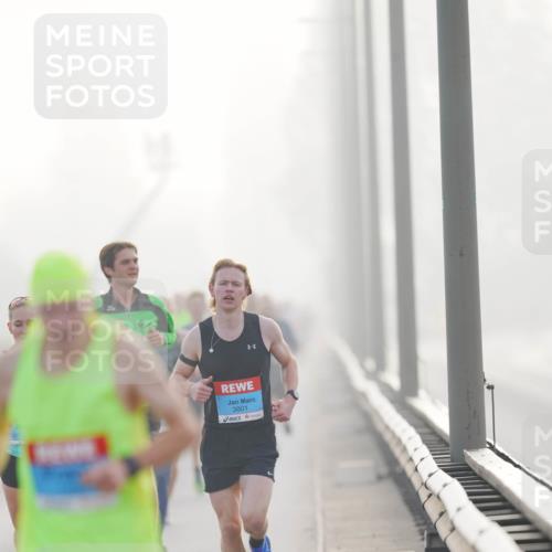 03.10.2026 - Köhlbrandbrückenlauf LAZAROV Photography http://msf.ph/oto/10687024 03.10.2026 09:13:10 Position 3 3801 meine-sportfotos.de