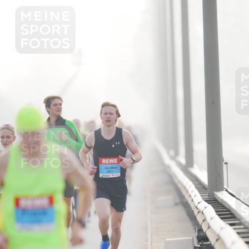 03.10.2026 - Köhlbrandbrückenlauf LAZAROV Photography http://msf.ph/oto/10687029 03.10.2026 09:13:10 Position 3 3801 meine-sportfotos.de
