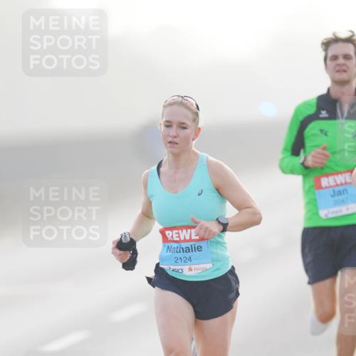 03.10.2026 - Köhlbrandbrückenlauf LAZAROV Photography http://msf.ph/oto/10687045 03.10.2026 09:13:15 Position 3 2124, 2047 meine-sportfotos.de